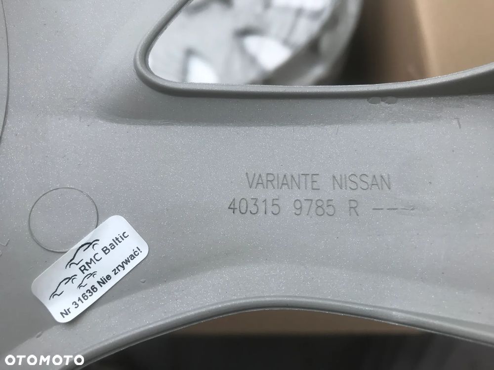 Oryginalne Nowe Kołpaki Nissan Primastar 16 cali Komplet - 2