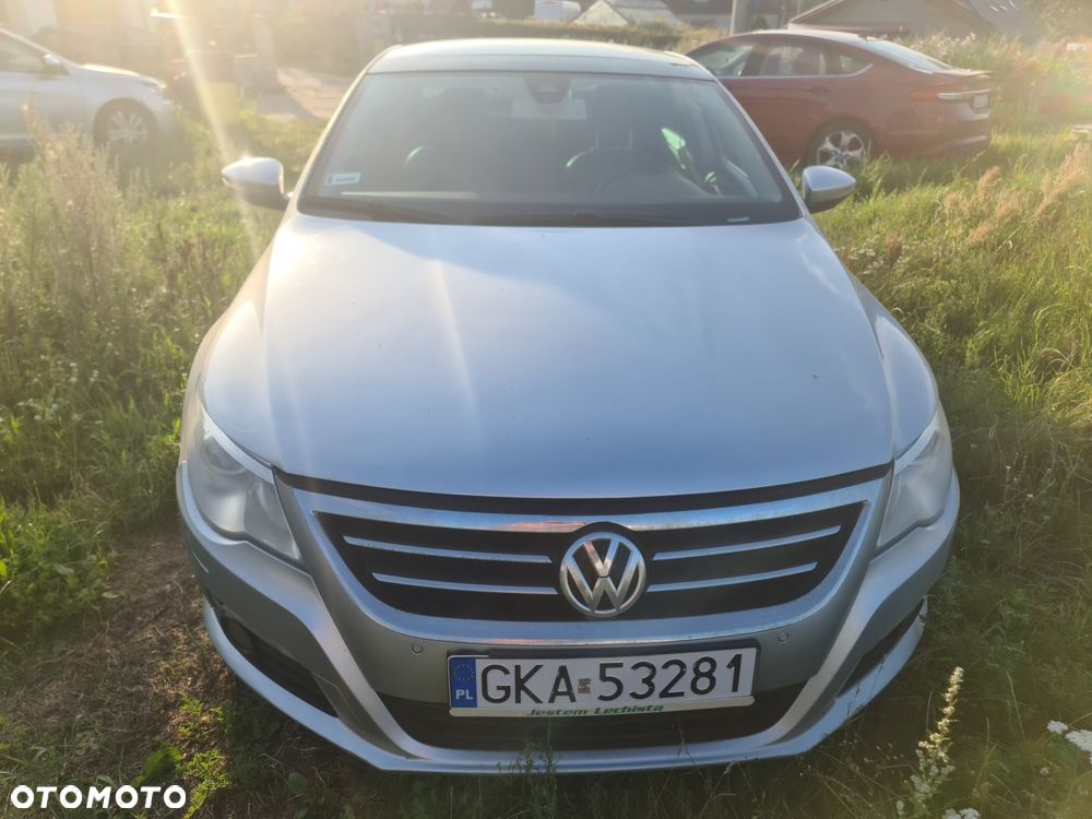 Volkswagen Passat CC - 1