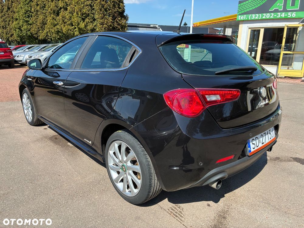 Alfa Romeo Giulietta - 7
