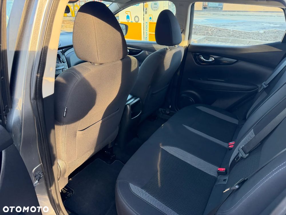 Nissan Qashqai 1.3 DIG-T Tekna - 12