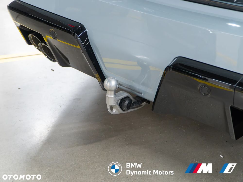BMW M5 xDrive - 14