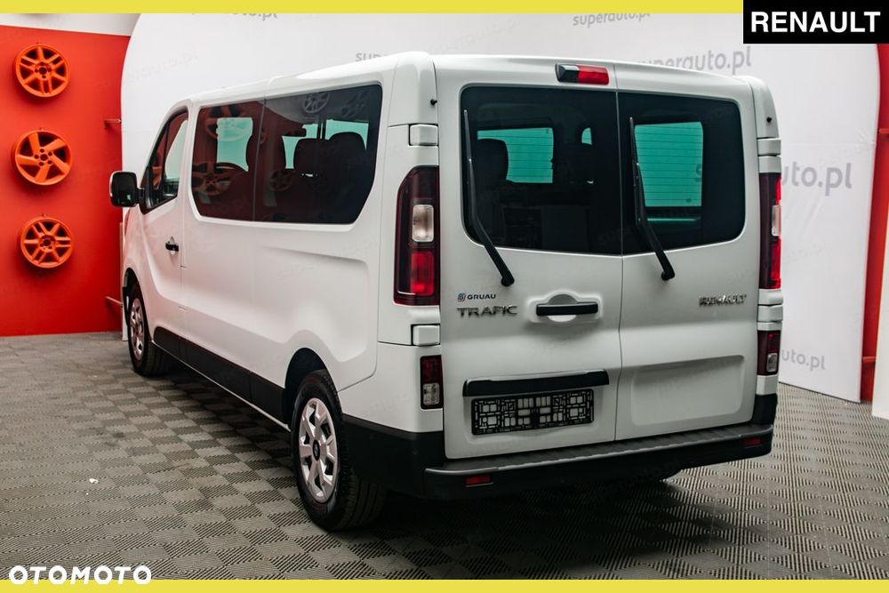 Renault Trafic - 11