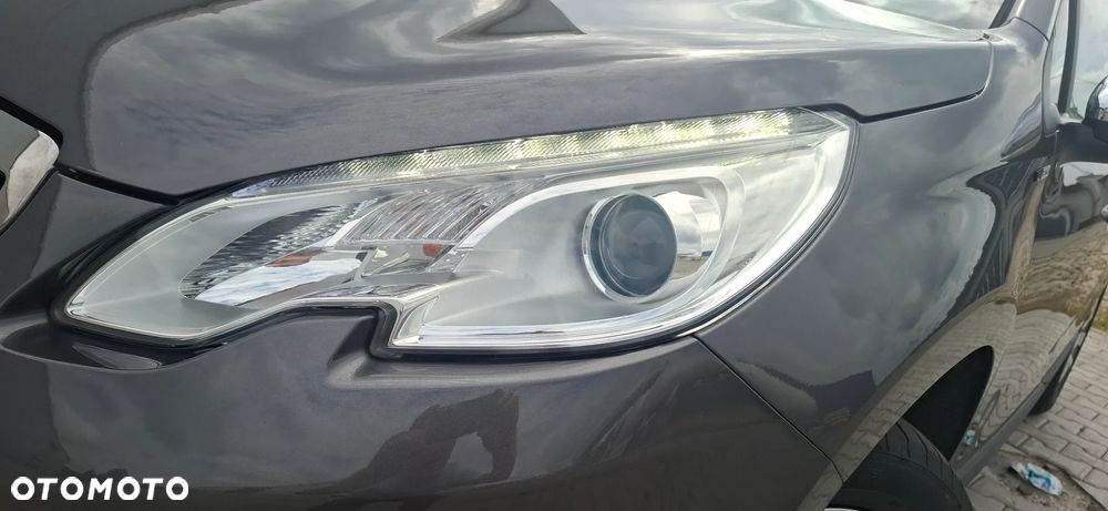 Peugeot 2008 1.2 Pure Tech Style S&S - 4