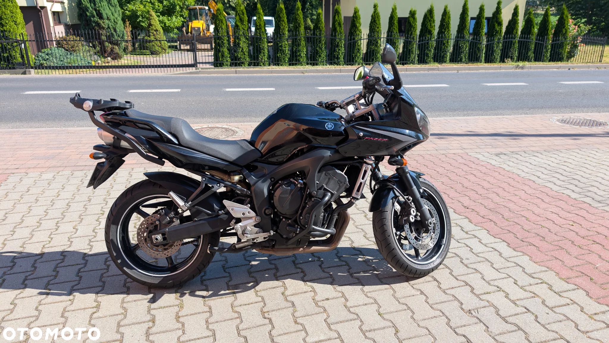 Yamaha FZ6 - 1