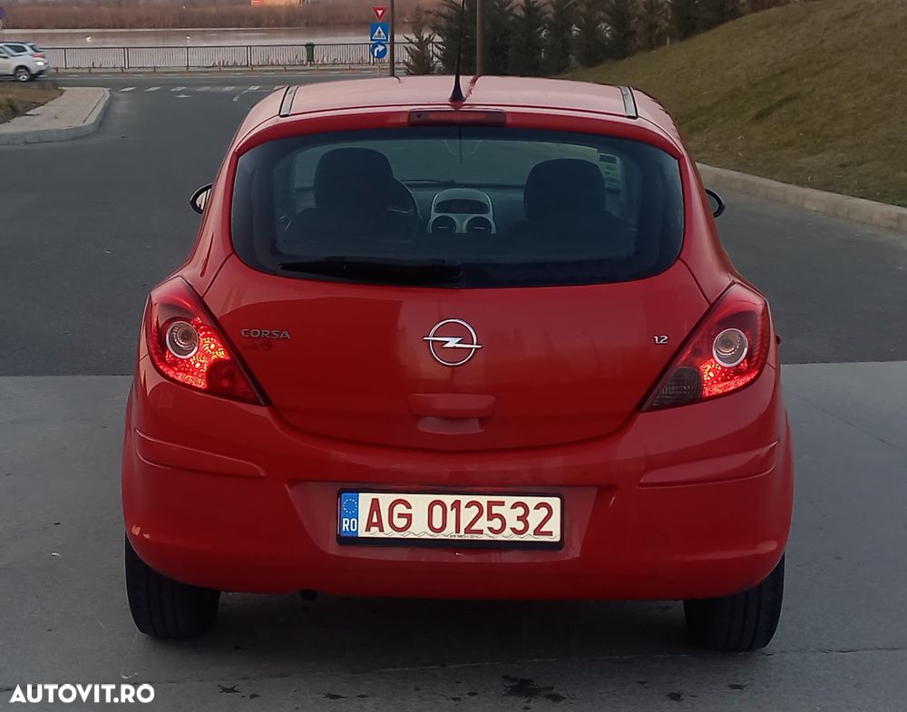 Opel Corsa 1.2i Easytronic Essentia - 9