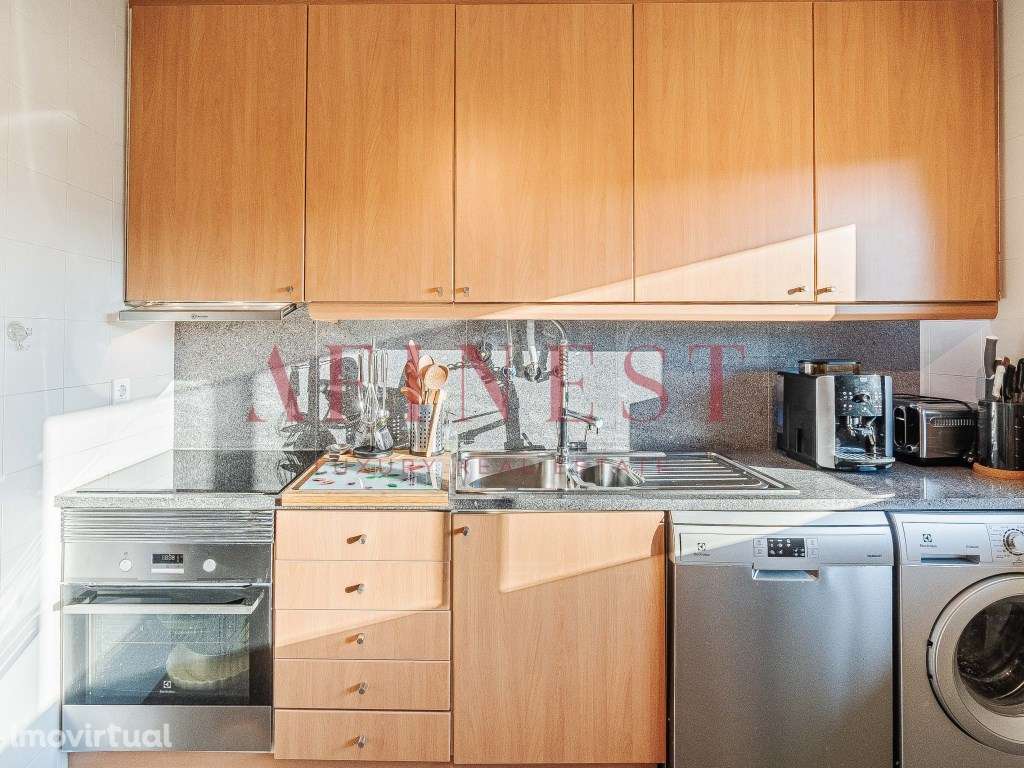 APARTAMENTO T2 EM ALFRAGIDE COM GARAGEM - Grande imagem: 3/43