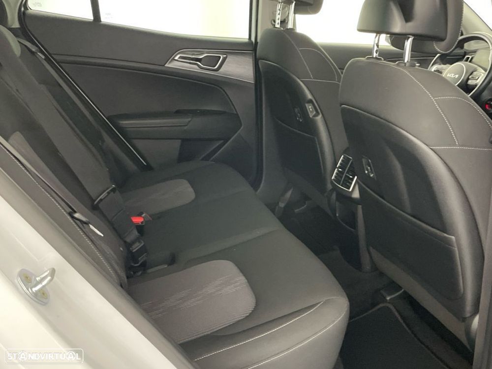 Kia Sportage 1.6 T-GDI Drive — fotografia 23