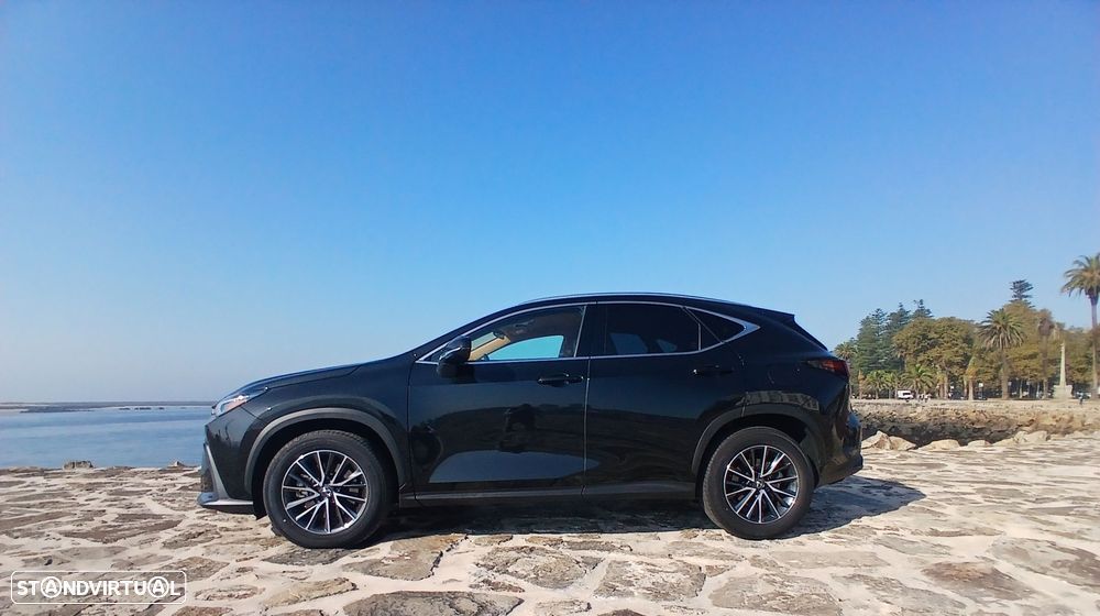Lexus NX 450h+ - 3