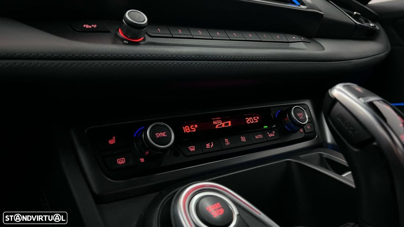 BMW i8 Standard - 26
