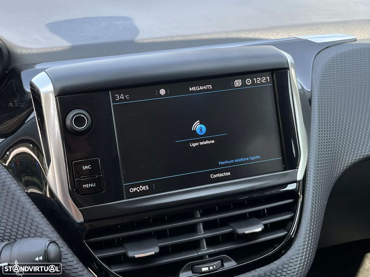 Peugeot 2008 1.2 PureTech Allure EAT6 - 18