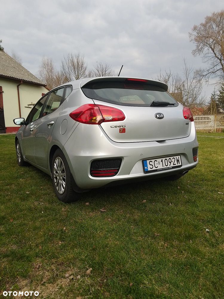 Kia Ceed 1.4 CRDi M - 4