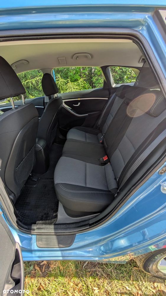Hyundai i30 1.6 GDI Comfort - 11