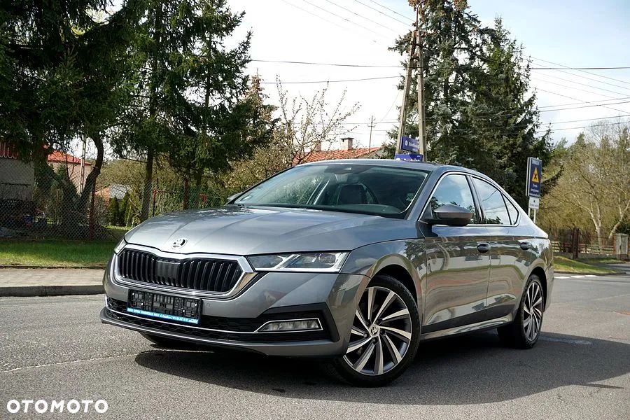 Skoda Octavia 1.5 TSI e-TEC DSG Selection Plus - 4