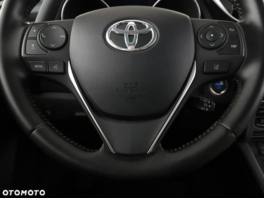 Toyota Auris Hybrid 135 Active - 22