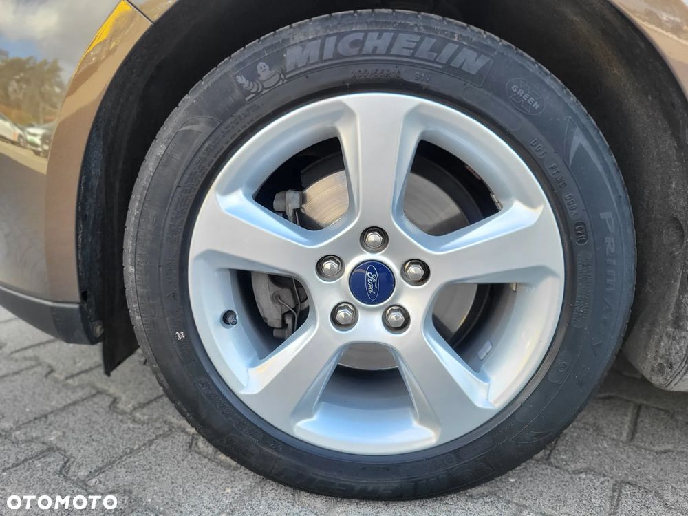Ford Focus 1.6 Trend - 13