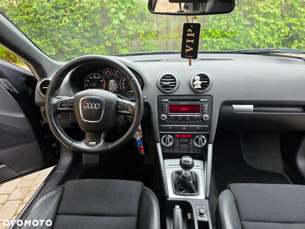 Audi A3 Sportback 1.6 S line Sportpaket (plus) - 18