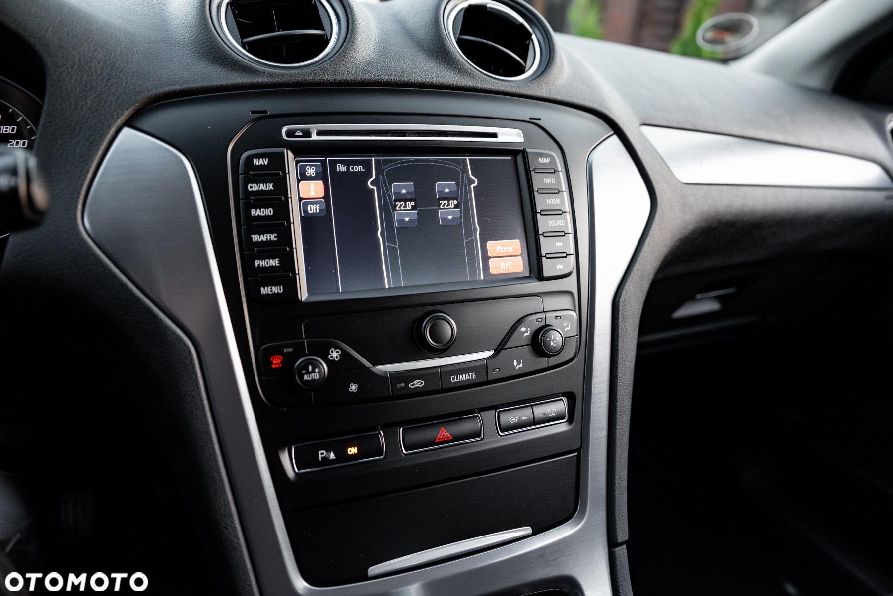 Ford Mondeo 2.0 TDCi Trend - 31
