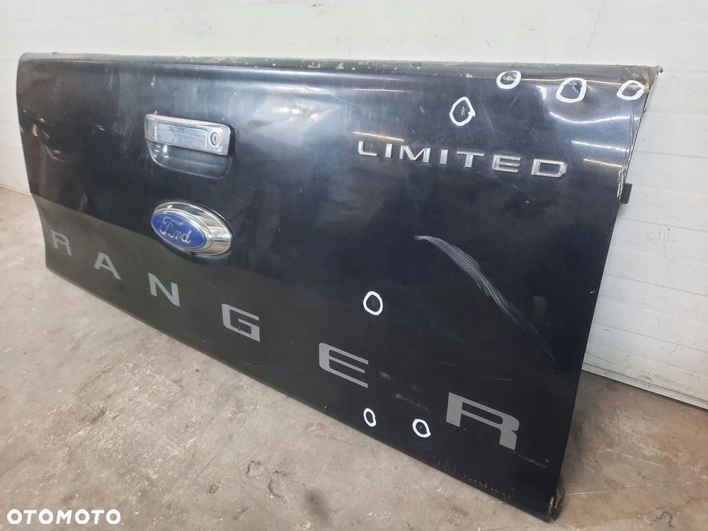 KLAPA BAGAŻNIKA TYŁ BURTA FORD RANGER 11- - 3