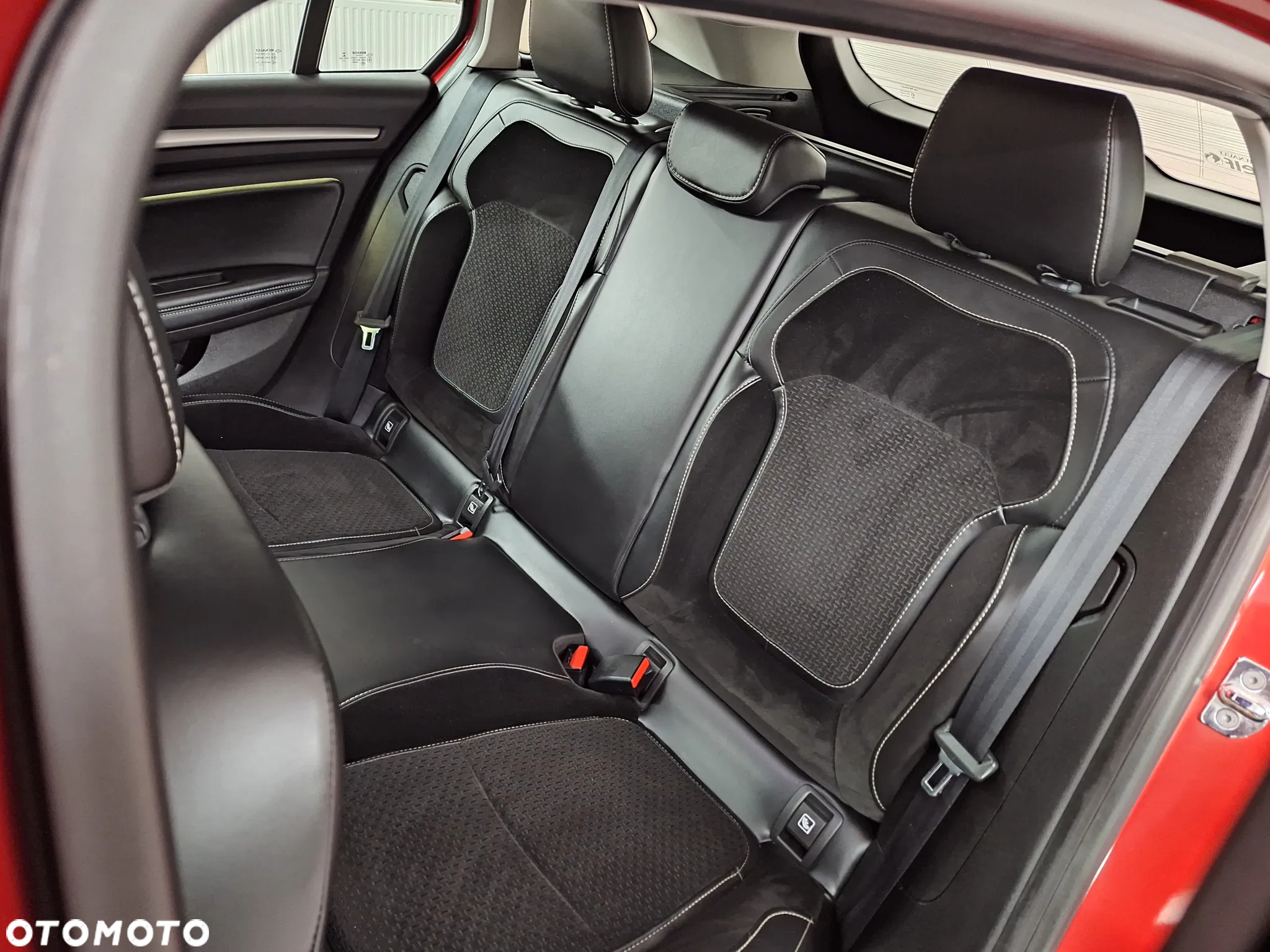 Renault Megane ENERGY TCe 130 BUSINESS - 20