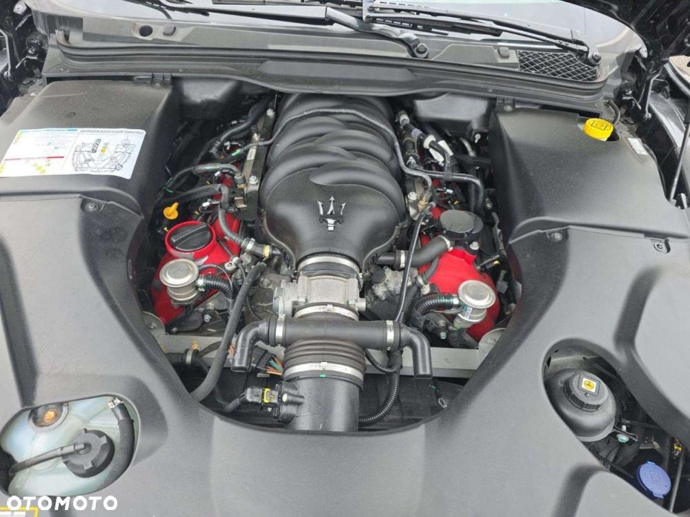 Maserati GranTurismo - 7