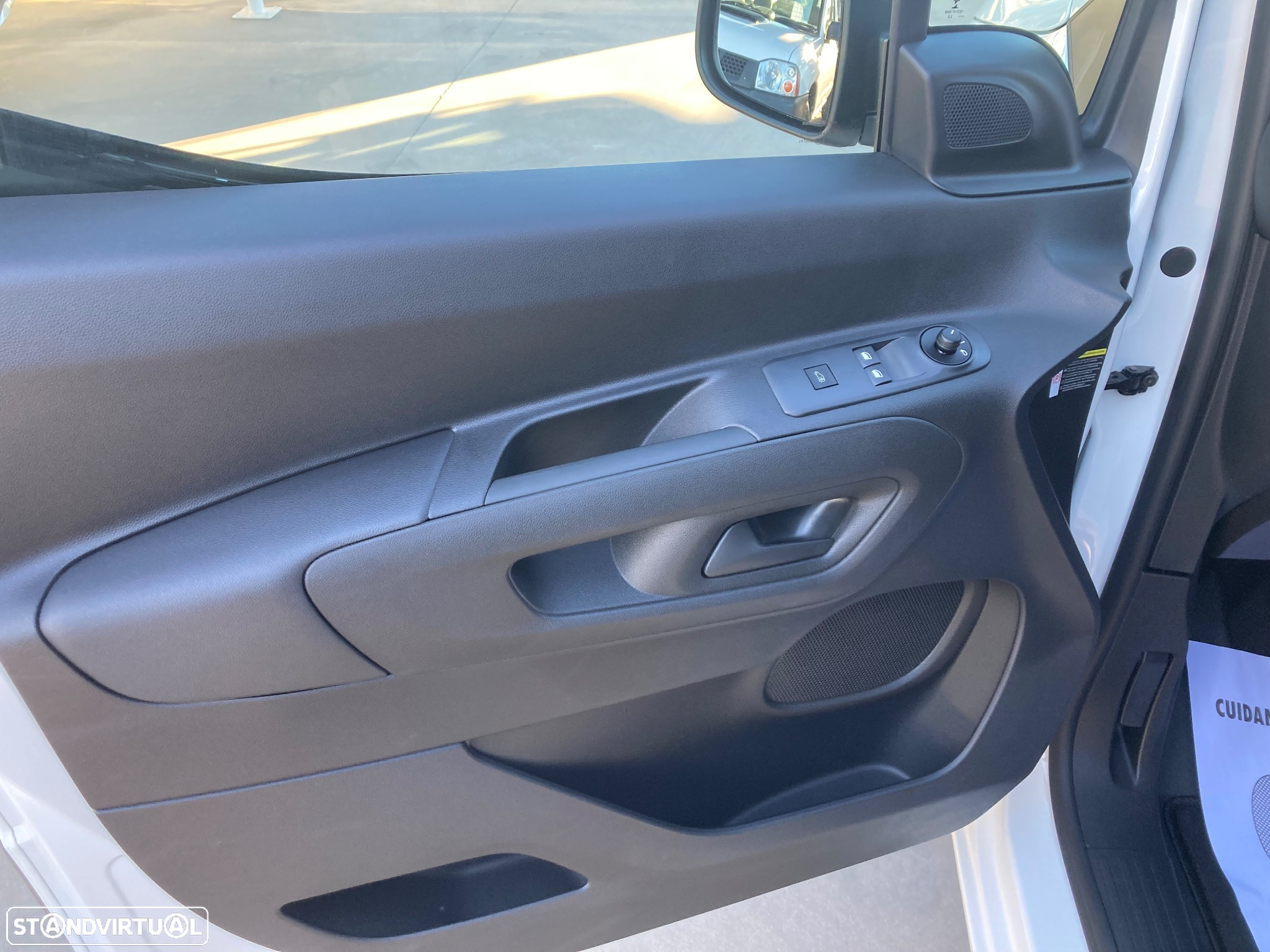 Citroën Berlingo longa L2H1 1.5 BlueHdi 102 Cv Van 3 Lug - 42