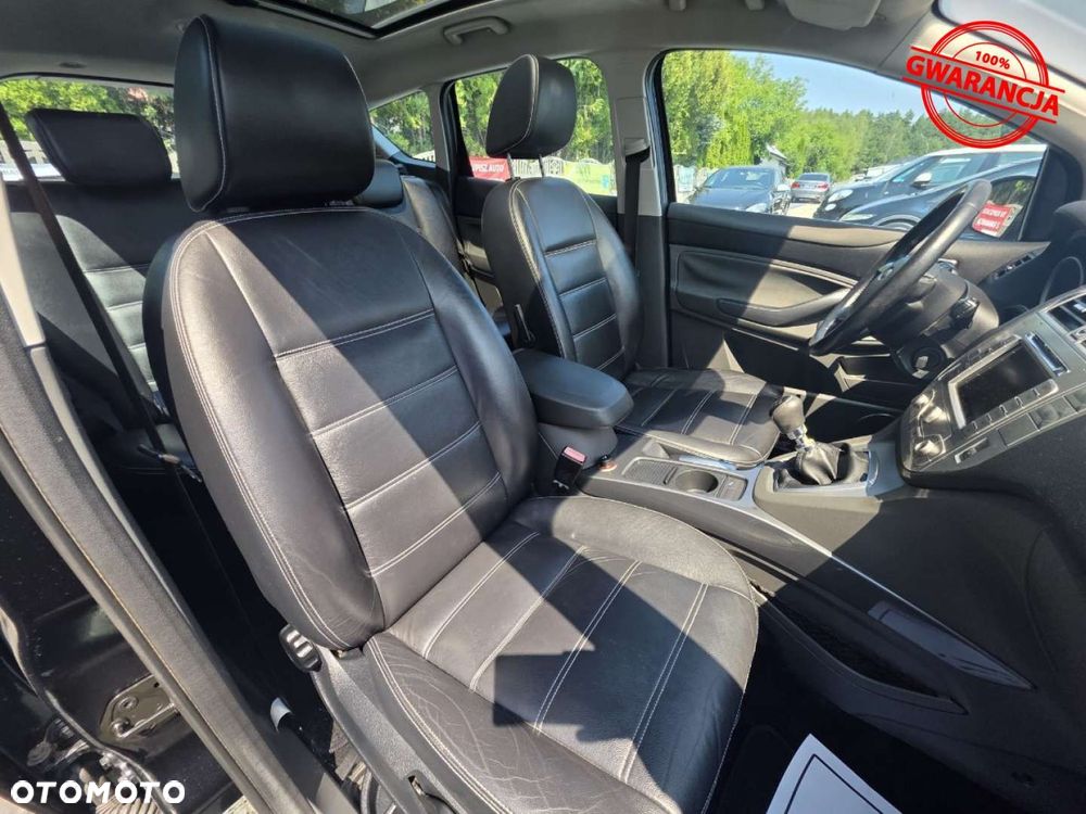 Ford Kuga - 25