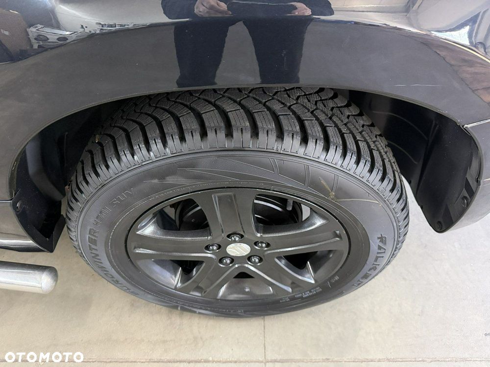 Suzuki Grand Vitara - 35