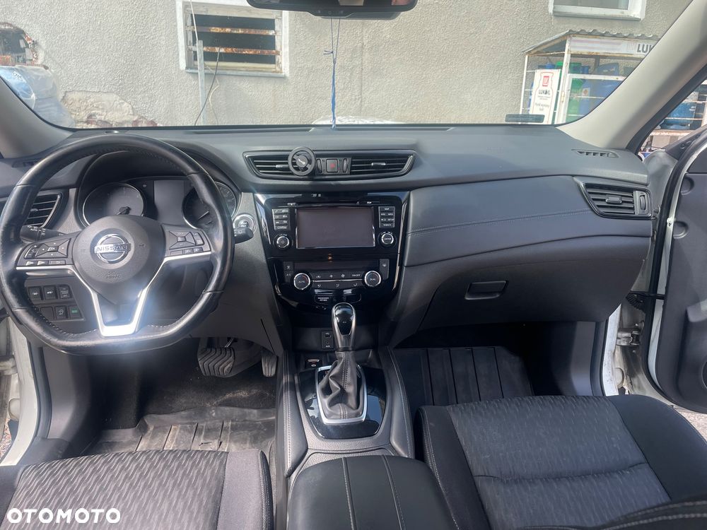 Nissan X-Trail 2.0 dCi N-Connecta 2WD Xtronic - 12