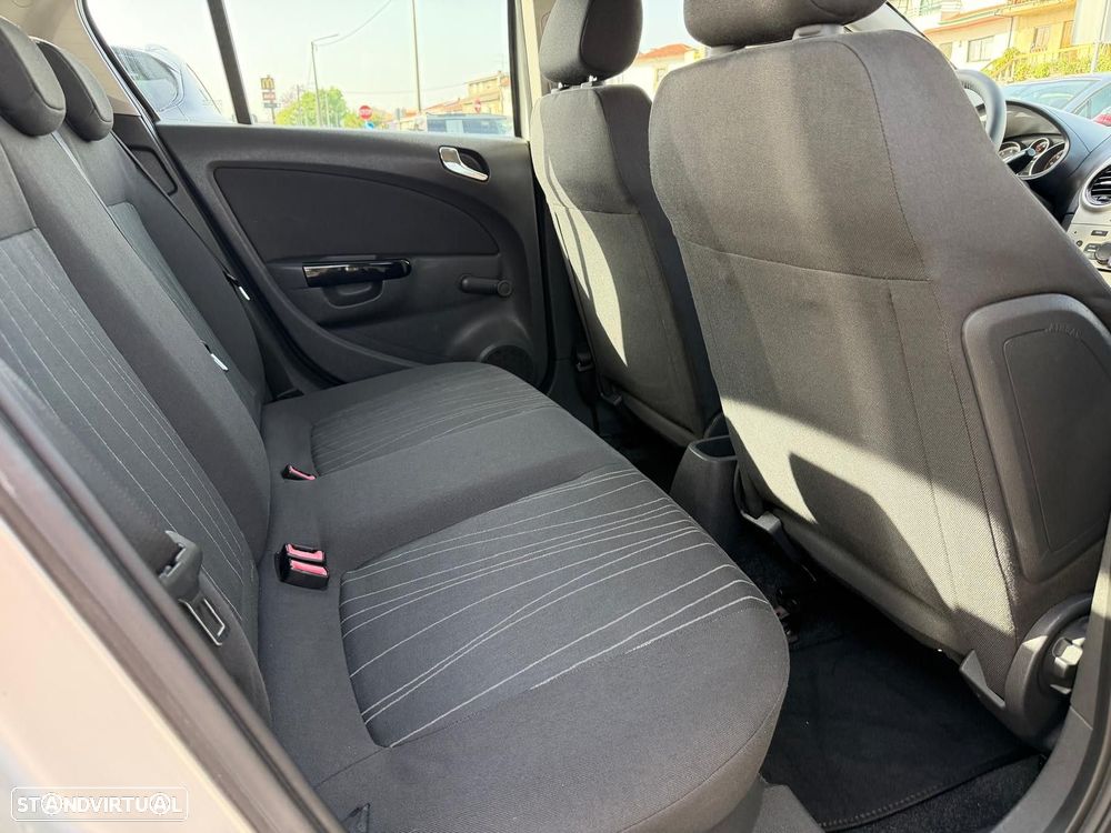 Opel Corsa 1.2 Enjoy Easytronic - 15