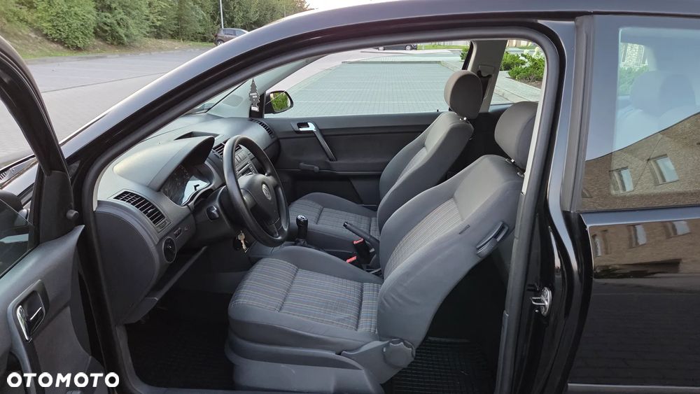 Volkswagen Polo 1.2 Trendline CityLine - 23