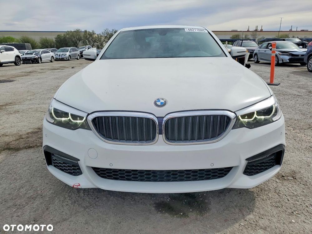 BMW Seria 5 530i M Sport Edition - 3