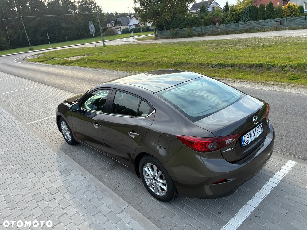 Mazda 3 - 8