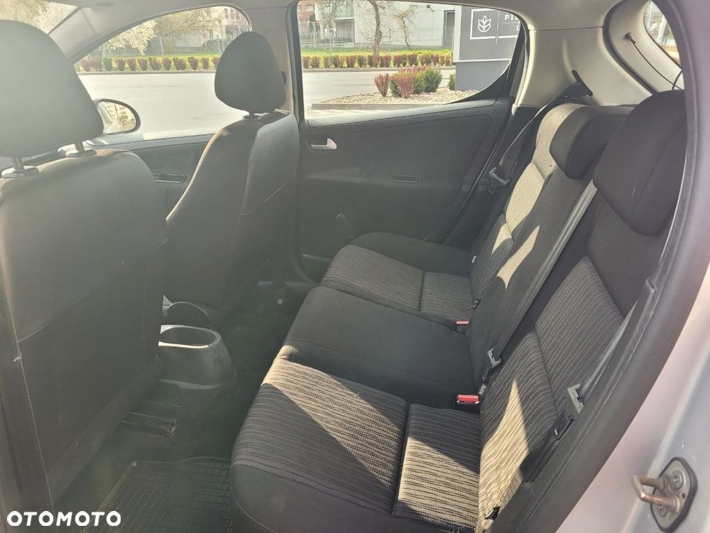 Peugeot 207 1.4 Trendy - 13