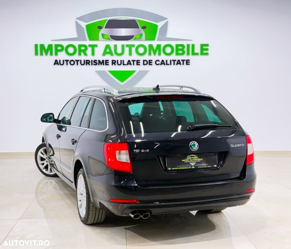 Skoda Superb Combi 2.0 TDI 4x4 DSG Exclusive - 15