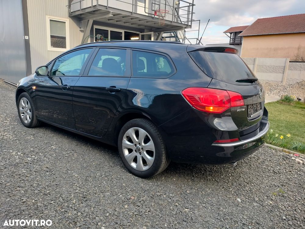 Opel Astra 1.4 Turbo ECOFLEX Start/Stop 150 Jahre - 4