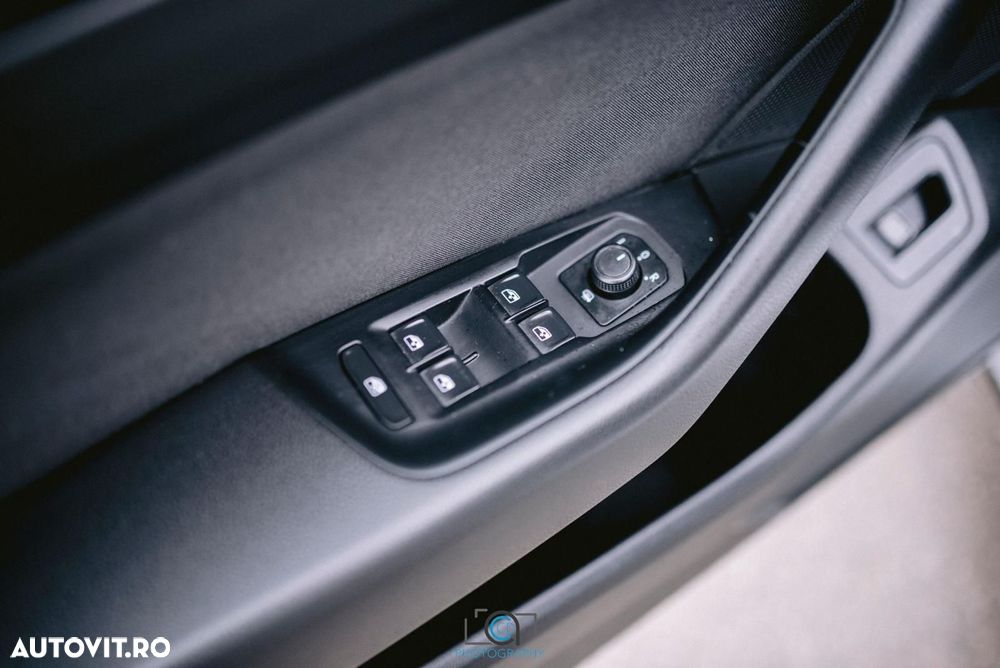Volkswagen Passat Variant 2.0 TDI SCR Comfortline - 2