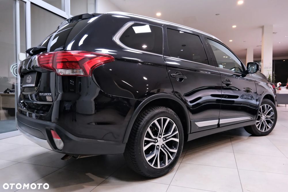 Mitsubishi Outlander 2.0 Intense 4WD CVT - 12