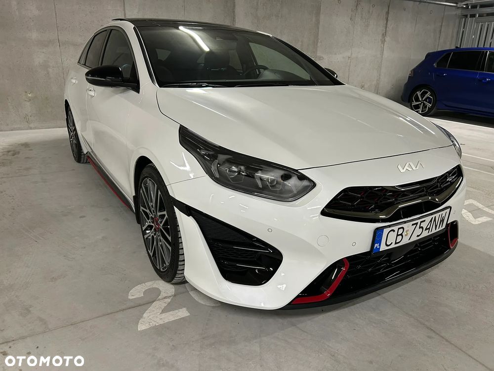 Kia ProCeed - 15