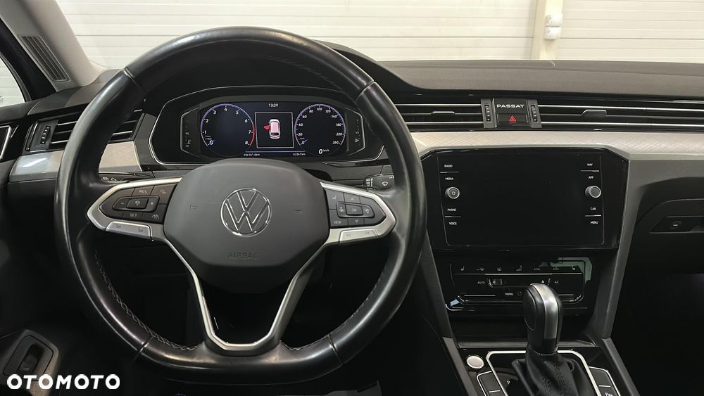 Volkswagen Passat 1.5 TSI EVO Business DSG - 15