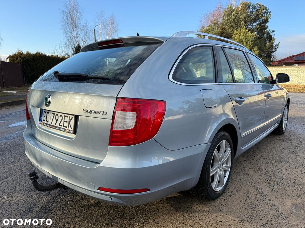 Skoda Superb 2.0 TDI Platinum - 28