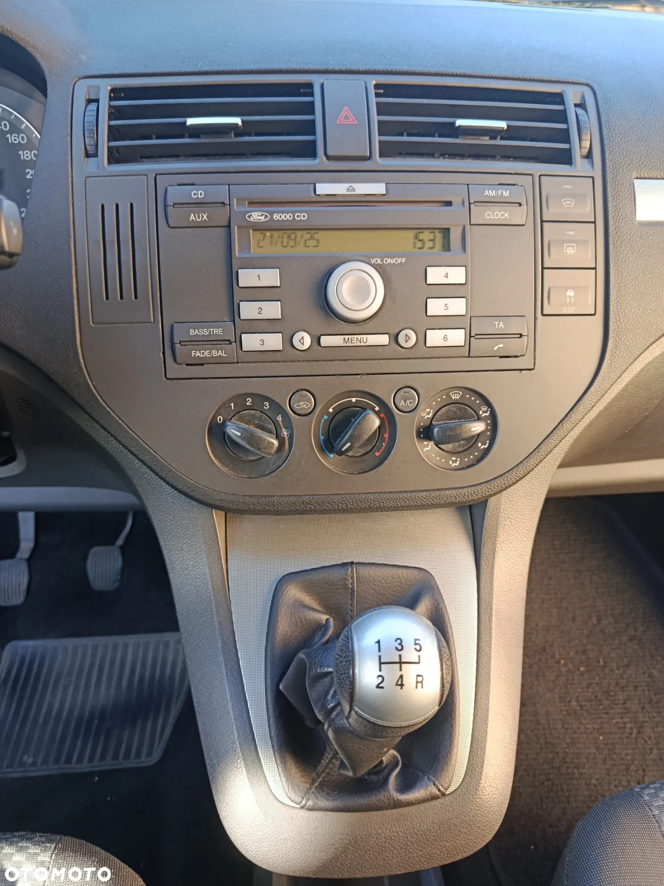 Ford Focus C-Max 1.8 Ambiente - 8