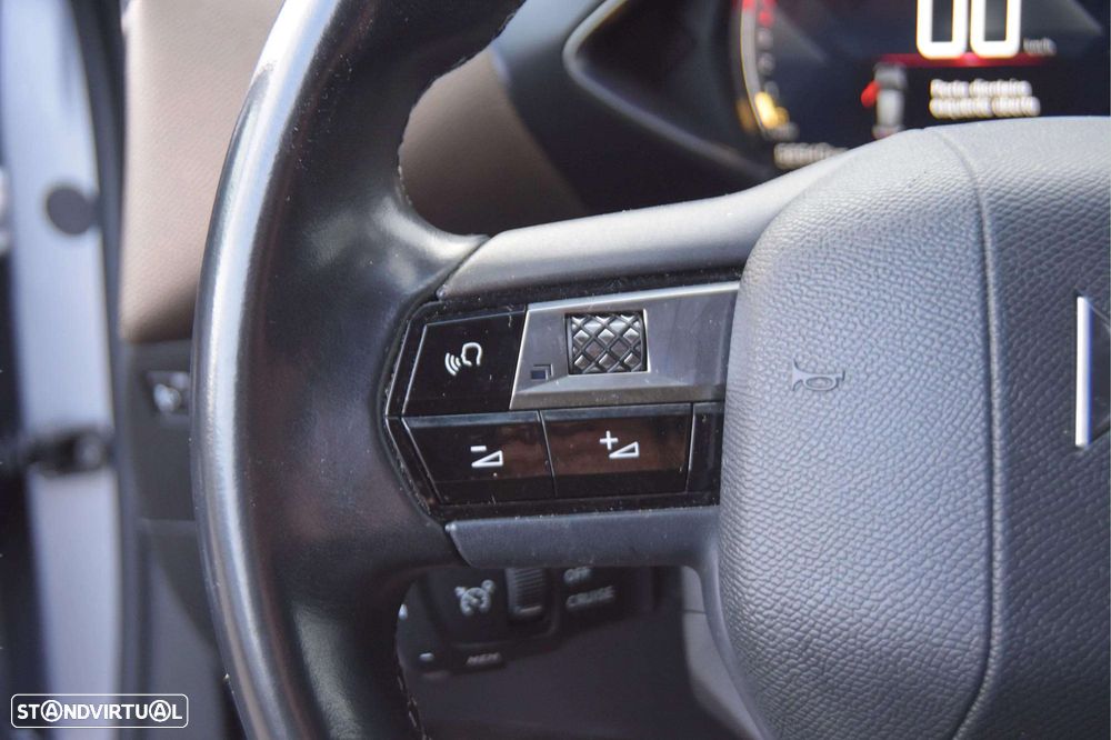 DS DS3 Crossback 1.5 BlueHDi So Chic - 28