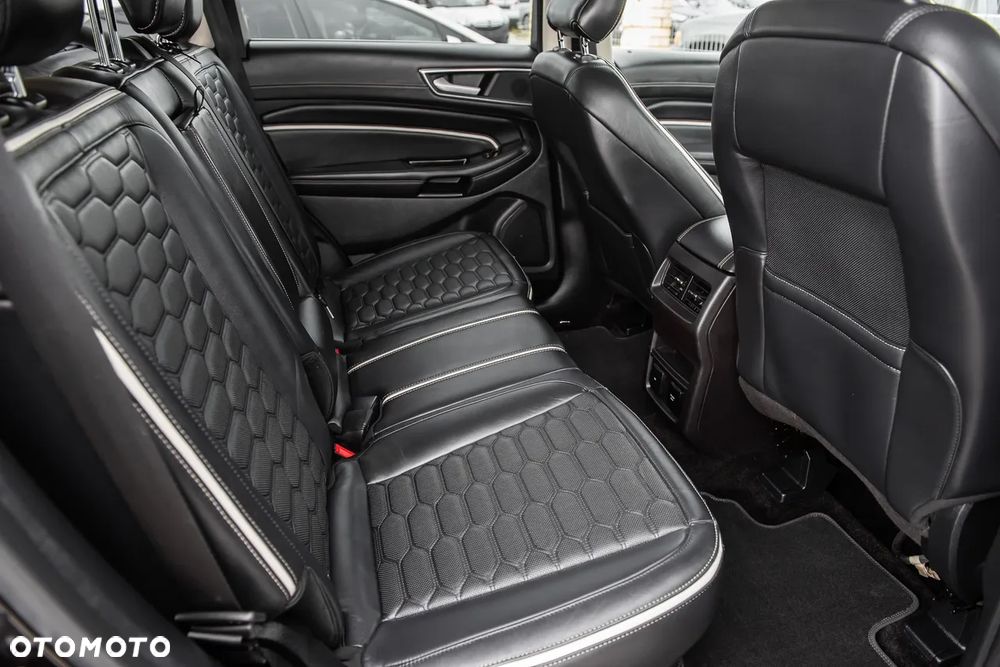 Ford Edge 2.0 TDCi Bi-Turbo 4x4 Vignale - 29