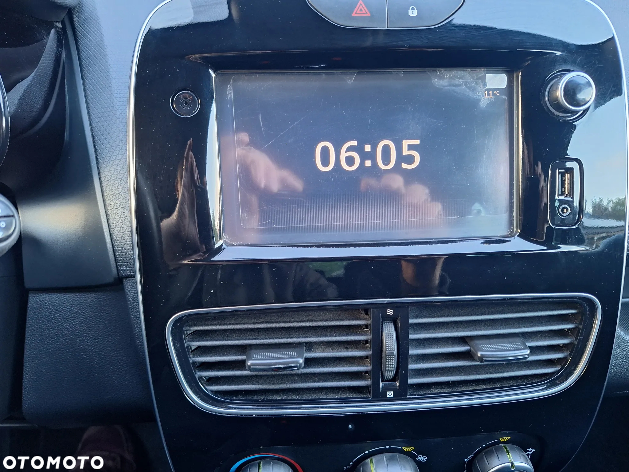 Renault Clio (Energy) TCe 90 Start & Stop LIMITED - 30