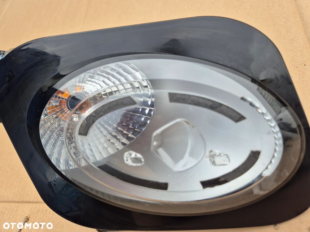 Fiat 500e kierunkowskaz prawy.500 elektryk. - 2