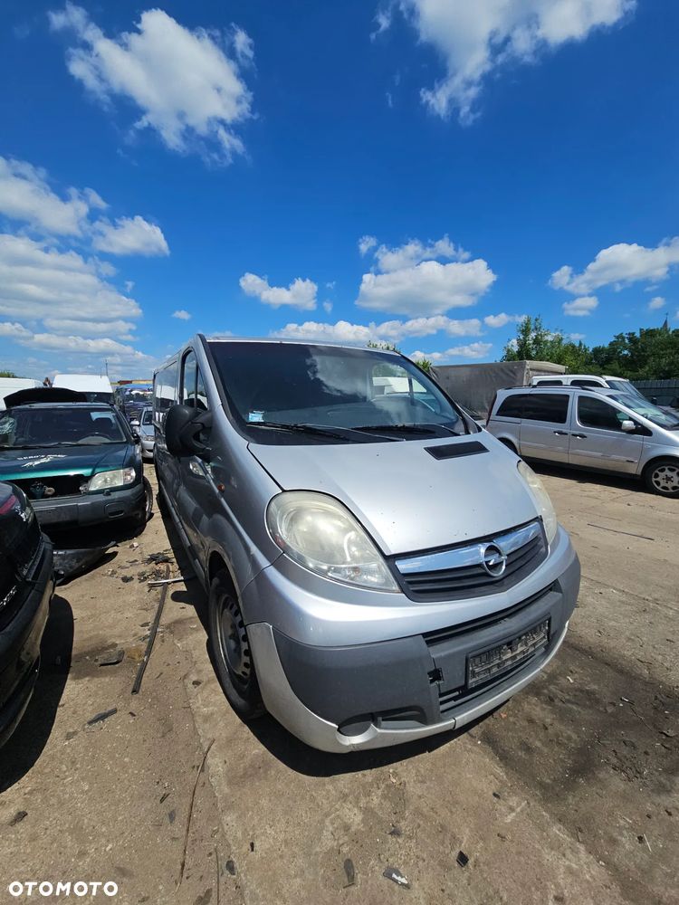 Opel Vivaro 2008r 2.0 D 84KW części - 6