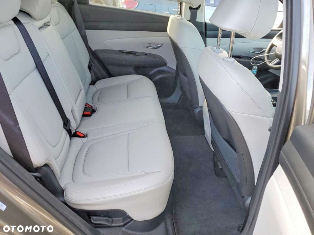 Hyundai Tucson - 11
