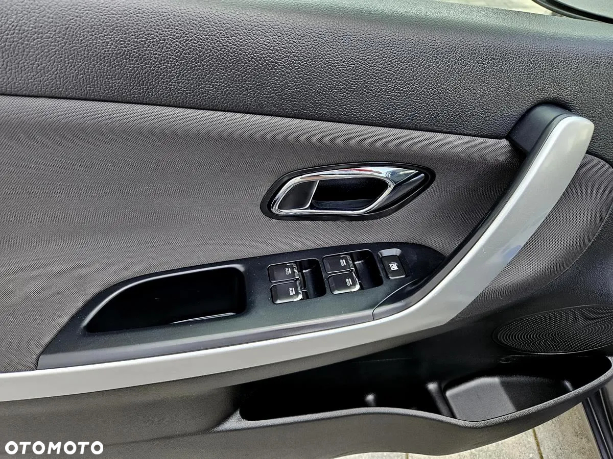 Kia Ceed 1.4 CVVT Dream Team Edition - 26