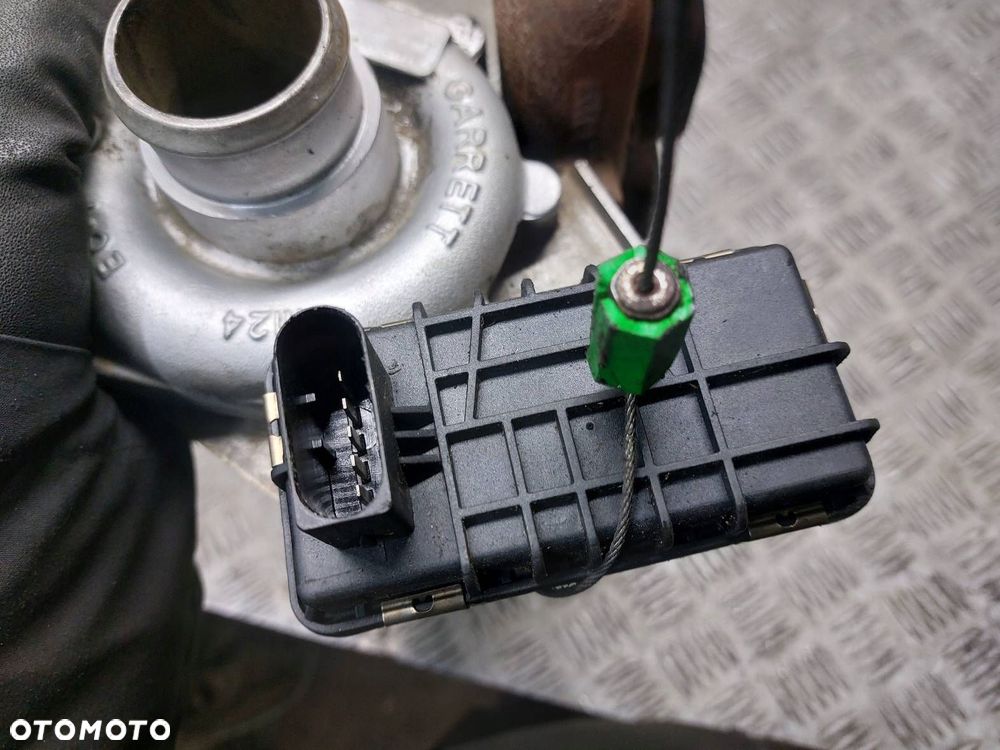 TURBOSPRĘŻARKA TURBINA + NASTAWNIK FORD MONDEO MK3 LIFT 2.0 TDCI - 8