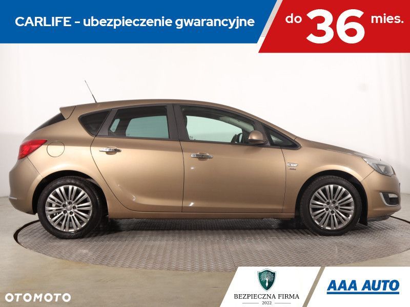 Opel Astra - 8